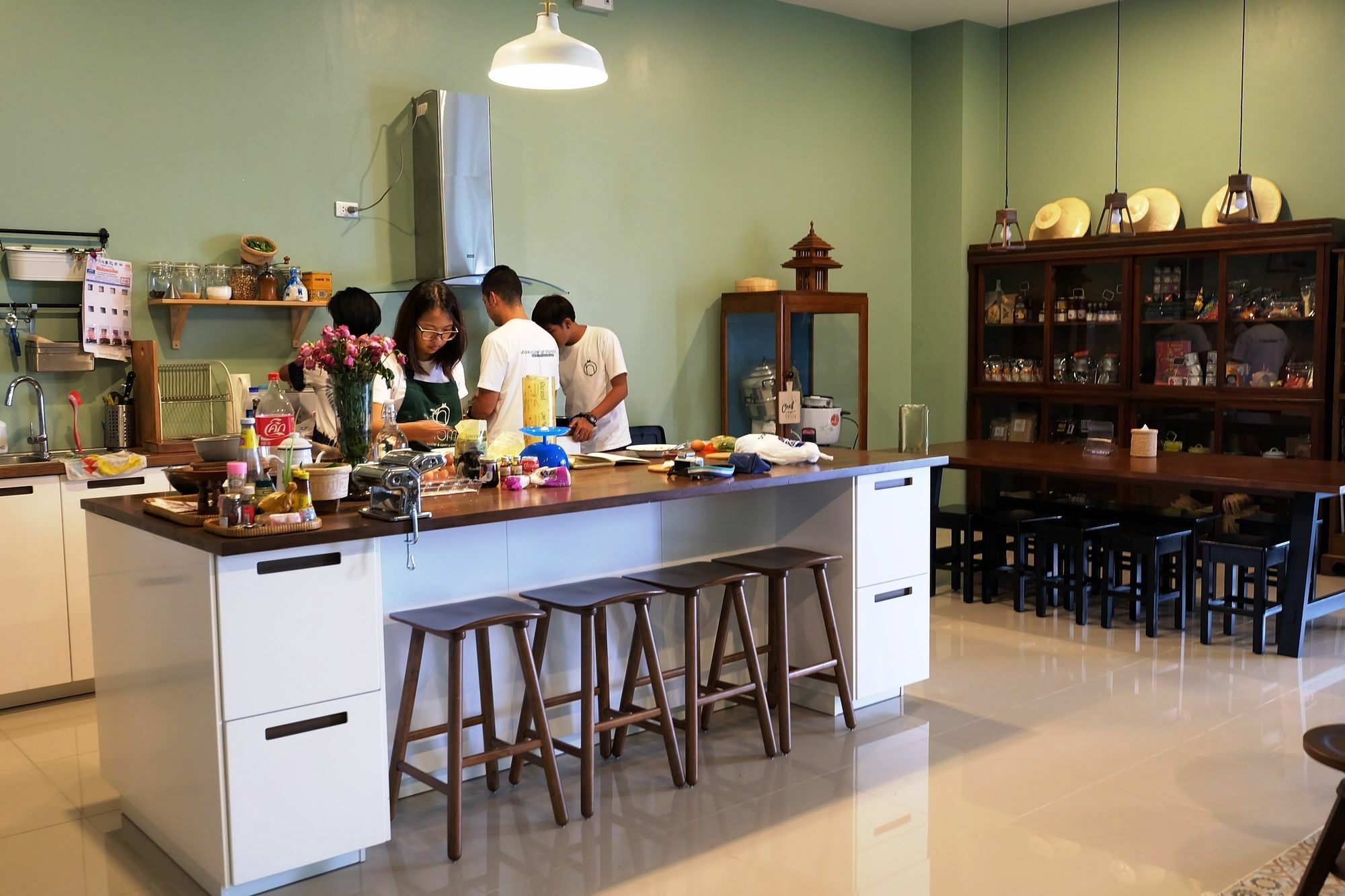 Hom Hostel & Cooking Club Bangkok Exterior photo